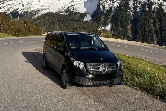 chauffeur transfert VTC Morzine Avoriaz van mercedes haut de gamme
